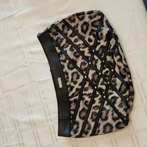 print and black miche shell